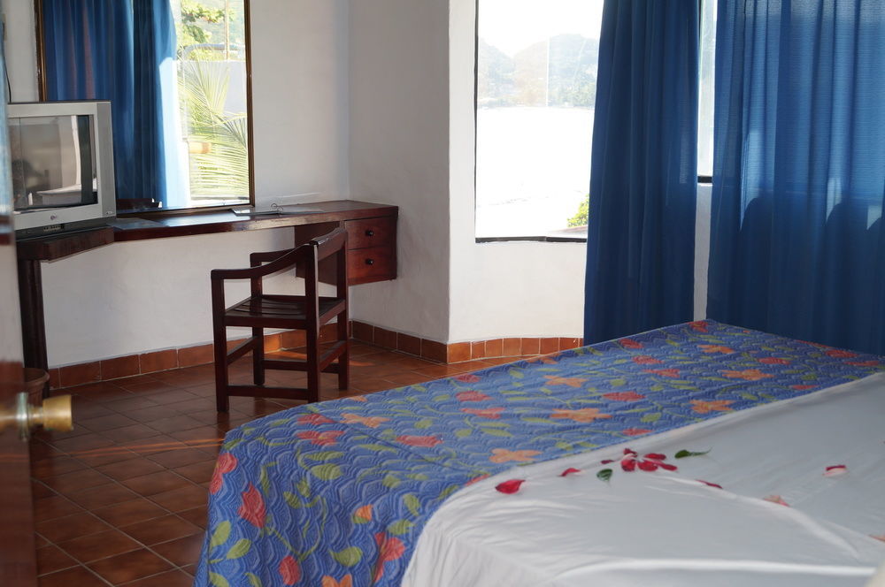 Villas Miramar Zihuatanejo Esterno foto